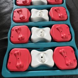 Dog Treat Puzzle/Toy