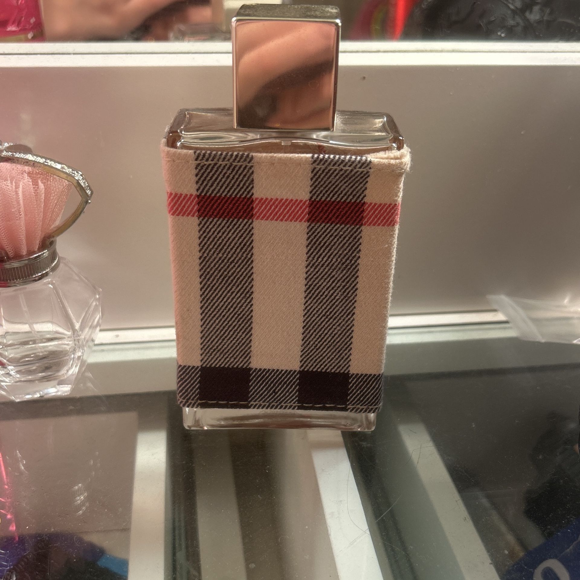 Burberry woman's perfume