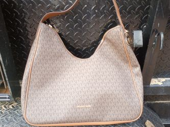 Michael Kor purse