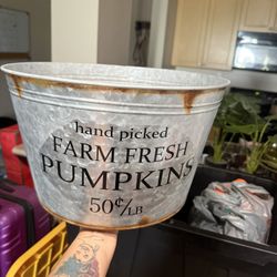 Rustic Pumpkin Bin