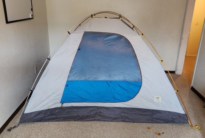 Mountainsmith Equinox 4 Person Tent