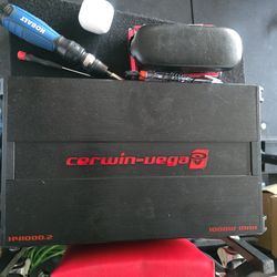Cerwin vega amp and box new only used for1 day