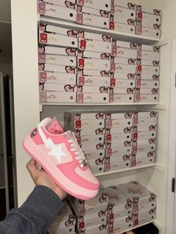 Hello Kitty Bapestas💫