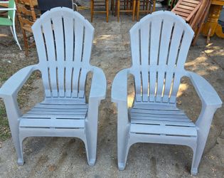 2 patio Chairs