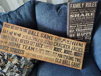 Set of 2 Decorative Wood Wall Signs