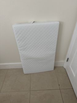 White Quilted Crib Mattress