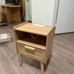 Nightstand with outlet and usb conector 