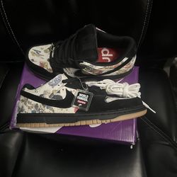 Nike SB Dunk Low Supreme Rammellzee
