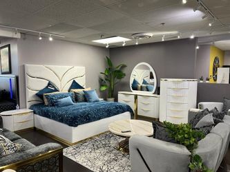 Brand new Luxurious stylish King beds Queen Beds Bedroom sets on sale