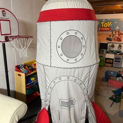 Crate & Barrel Rocket PlayTent 