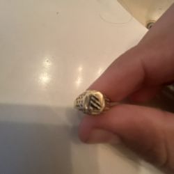 Gold Ring 