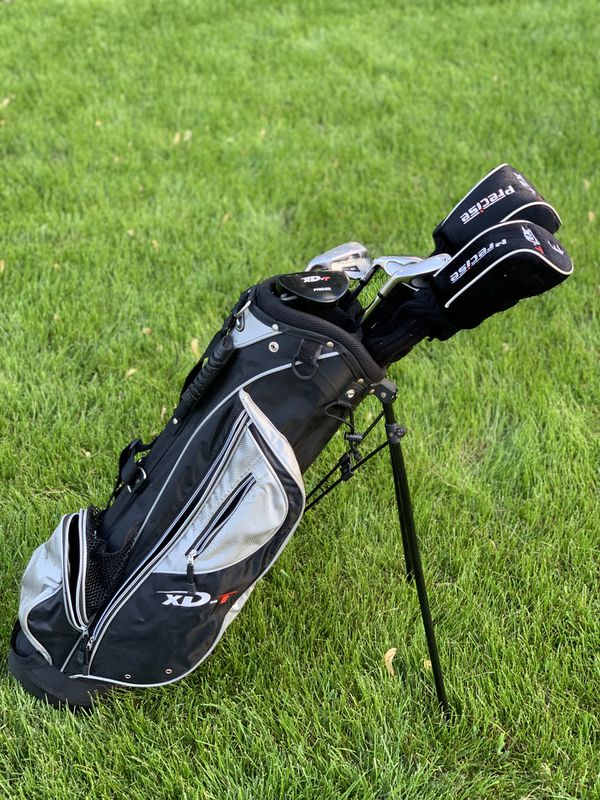 Lefty Golf Club Set! for Sale in Ontarioville, IL - OfferUp