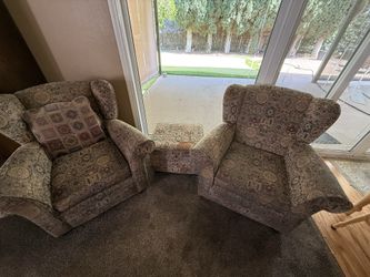 Chairs with ottoman - Saturday, April 18 from 7 to 11 AM only