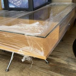 Beautiful Glass Tv Stand With Pullout Drawer In Flawless Condition