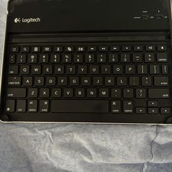 Logitech iPad Keyboard