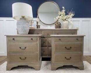3 Piece Solid Wood Bedroom Set