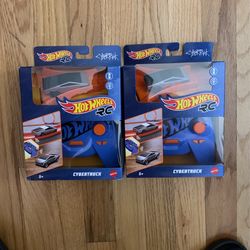 New Hot Wheels R/C Tesla Cybertruck 1:64 Scale Vehicle IN HAND