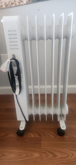 Basics Indoor Portale Radiator Heater, 1500 W