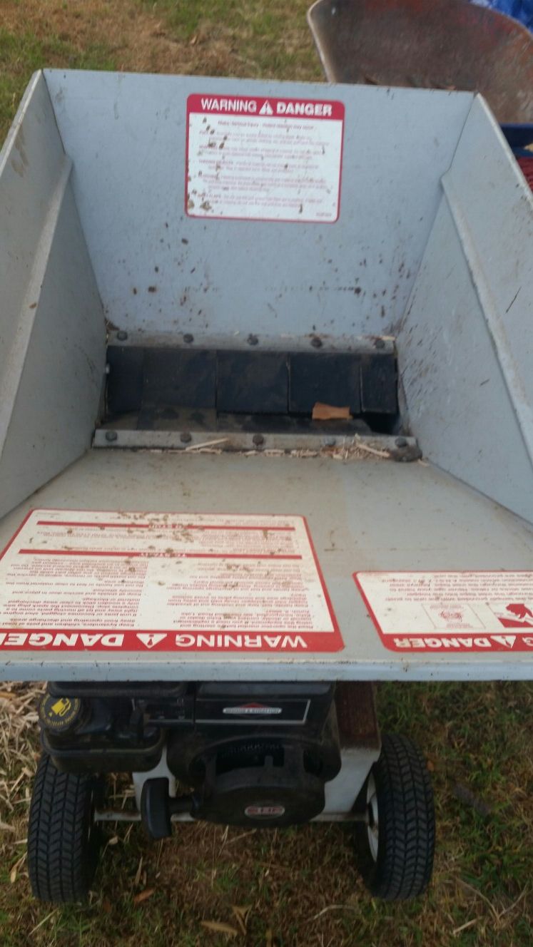 Echo chipper shredder SH5000 for Sale in Jones, OK OfferUp