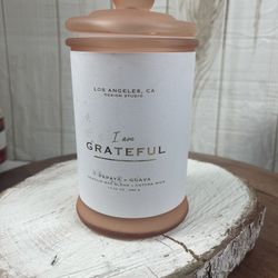 I Am Grateful Papaya And Guava Candle 19.04oz