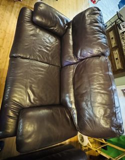 Basset Leather Love Seat Sofa Recliner