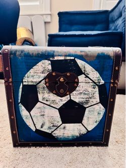 Storage chest