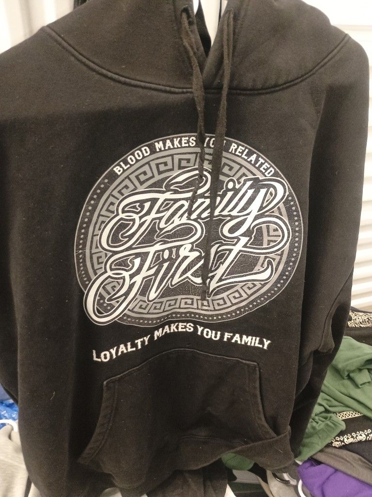 Black & White "Loyalty Makes You Family"