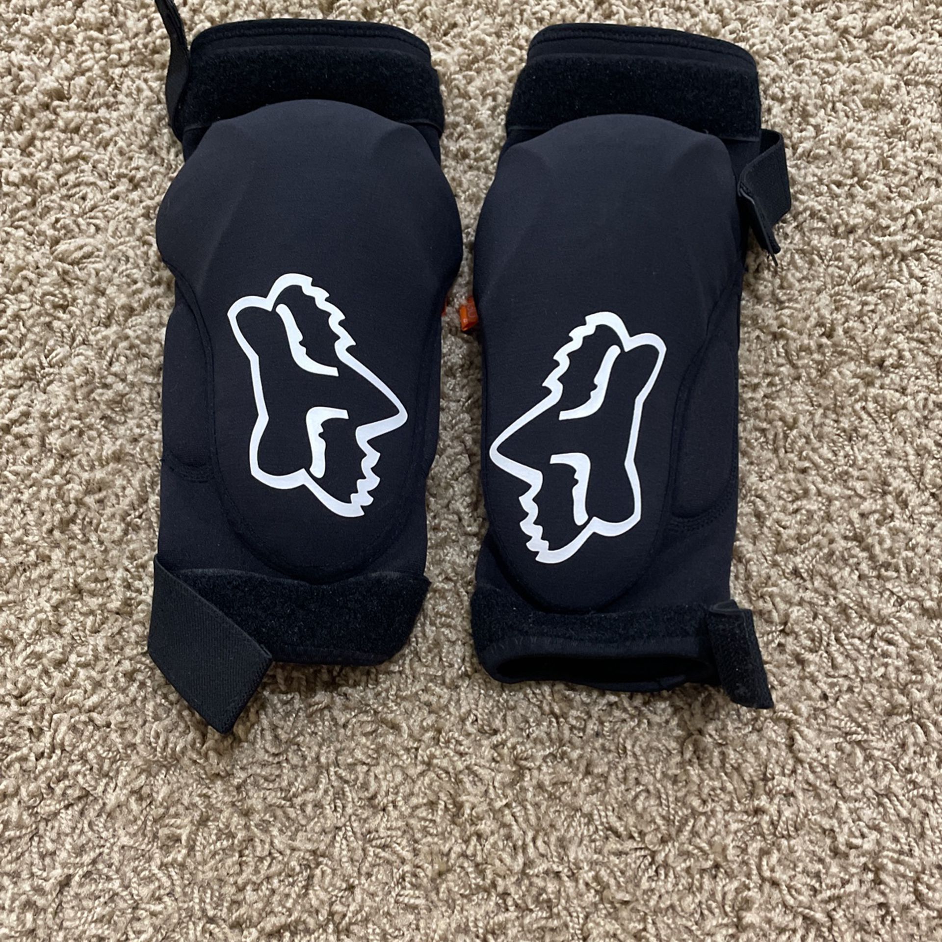 Youth Fox Launch Elbow Pads