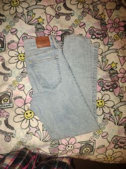Abercrombie & Fitch 90's Slim Jeans – Size 29W x 30L