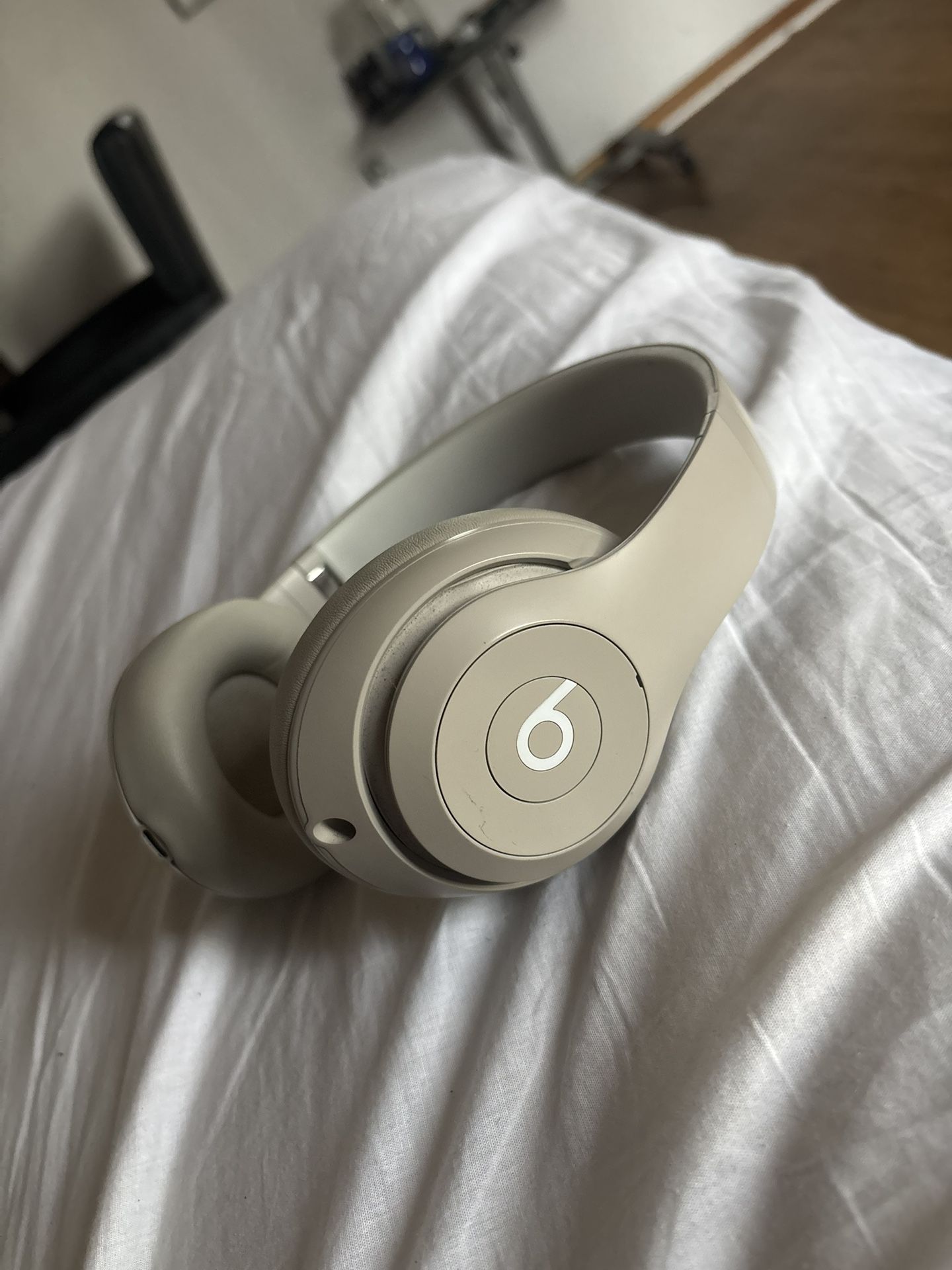 Beats Studio 3