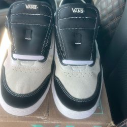 brand New Vans Shoes 