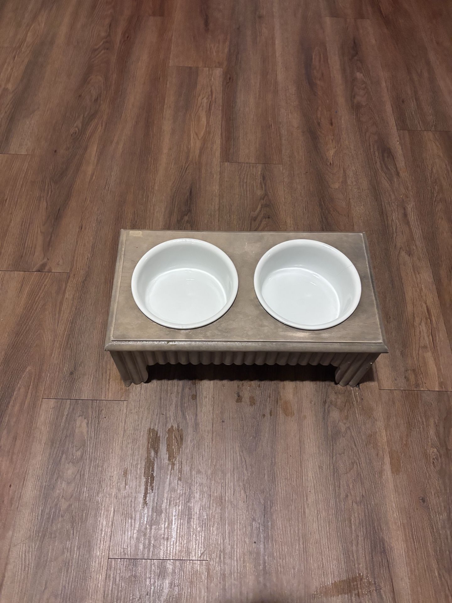 Dog food bowl