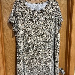 Secret Treasures Short Sleeve Animal Print Night Shirt 