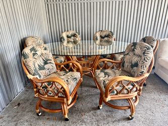 Stunning Upscale Tropical Tommy Bahama Indoor/Outdoor Beveled Glass 6 Seat Dining Set