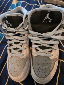 Jordan's  shoes for woman  size 5.5