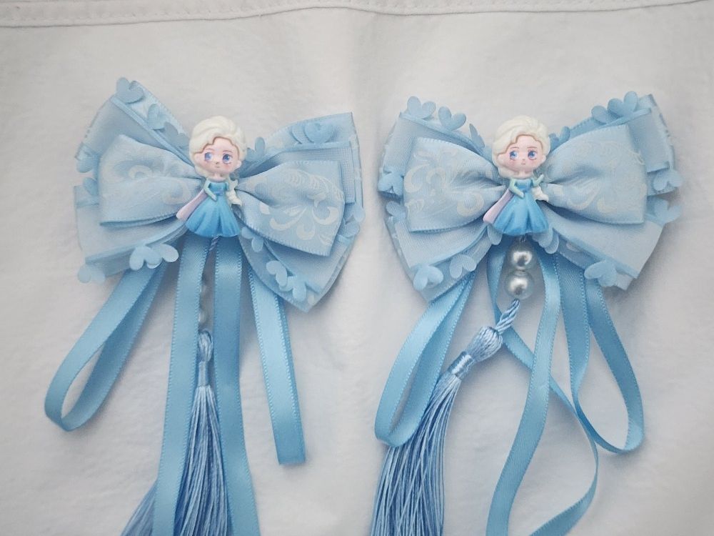Handmade Elsa 2 hair clip set - Cute Bow and Streamer design for all hair type
