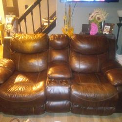 FREE COUCH