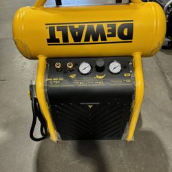 DEWALT 4.5 Gal. Portable Electric Air Compressor