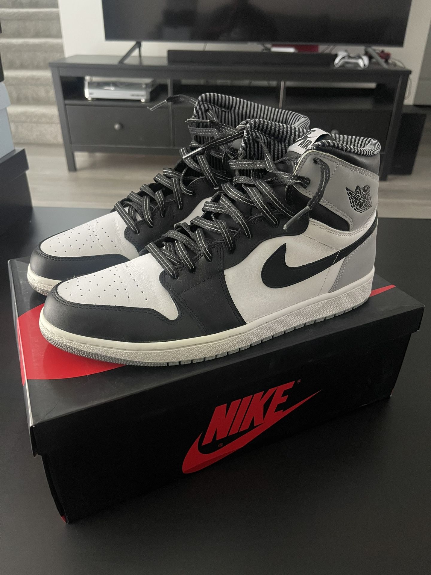 Air Jordan 1 High Barons OG SIZE 13