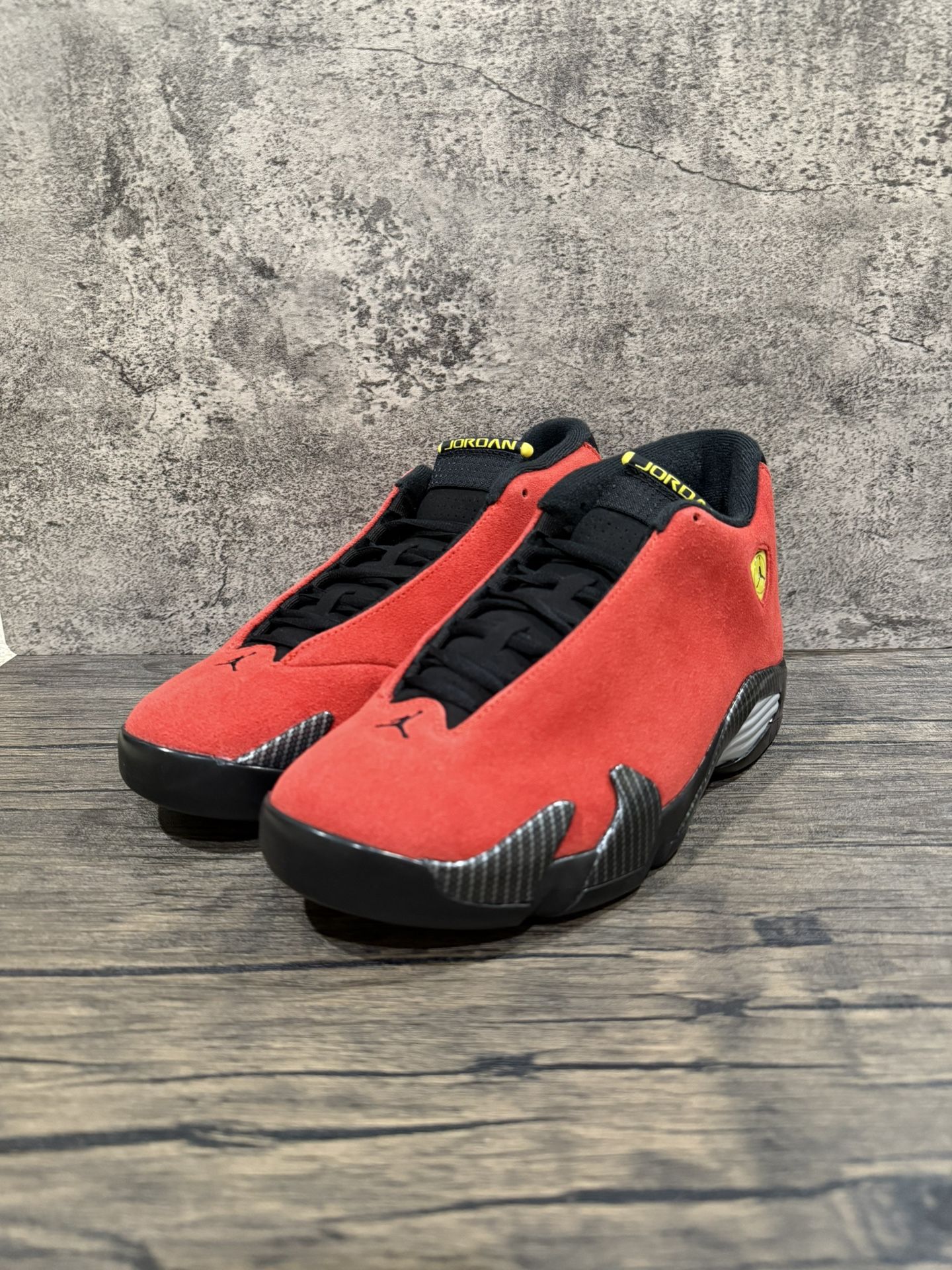 Jordan 14 Retro Ferrari Size 10 Mens Nike