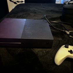 Xbox one (purple)