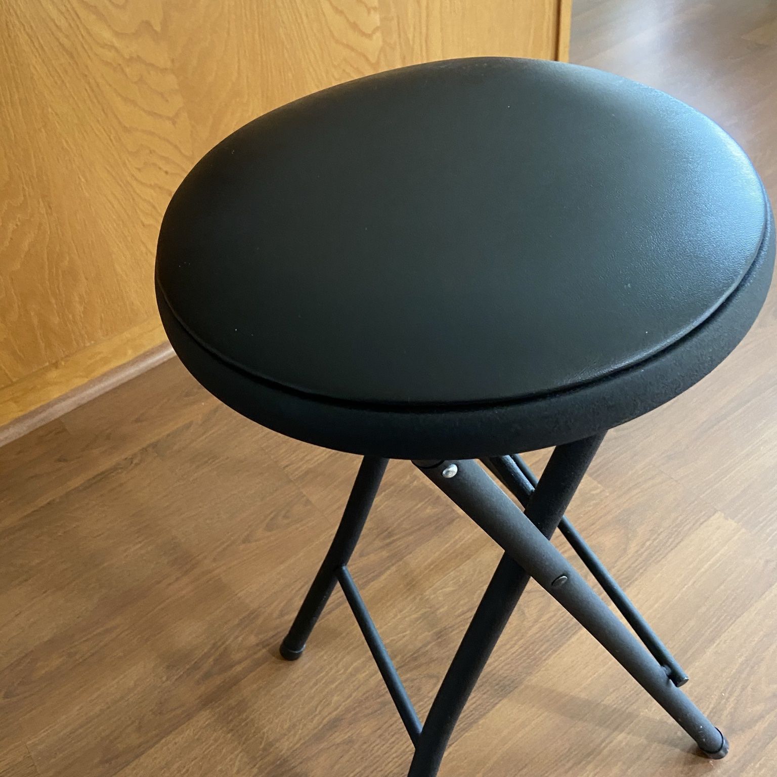 24” Stool