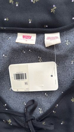 Levi’s black dress