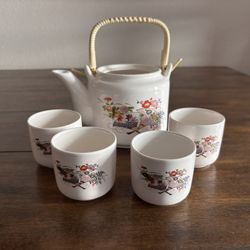 Japanese Porcelain Tea Set