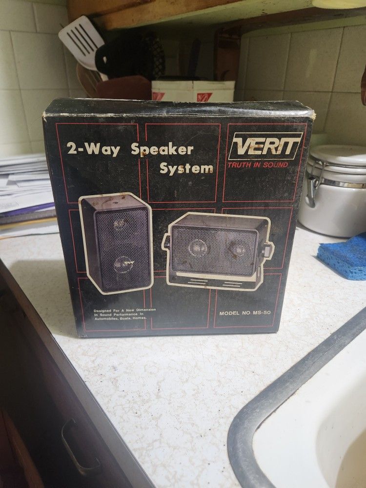 New 2 Way Speaker System 