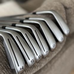 Slightly   Used  P^*^• 790•• Sets