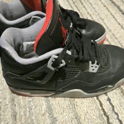 Jordan 4 breds size 6.5
