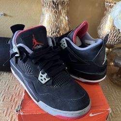  Nike Air Jordan Retro 4 Bred Size 4.5 Youth, Not Supreme, Off White, Travis Scott, Union