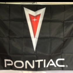 Pontiac Wall Flag (3’x5’)