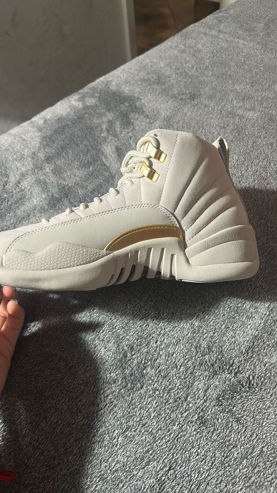 WMNS AIR JORDAN 12 Retro